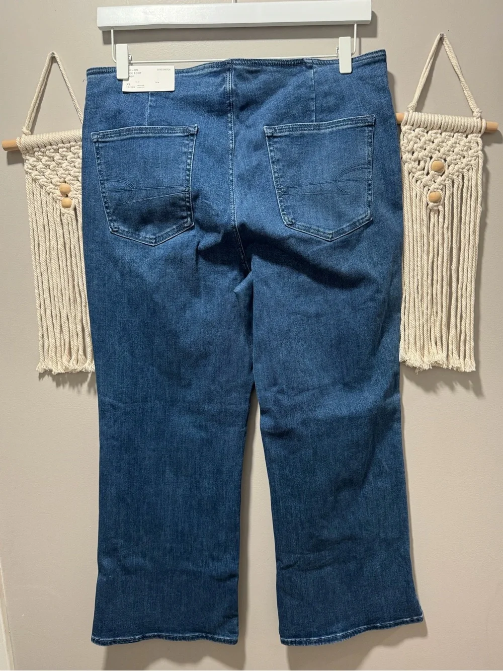 NWT American Eagle Pull On Kick Boot Crop Luxe Stretch Jeans